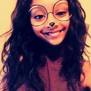 Meet your Posher, Jade